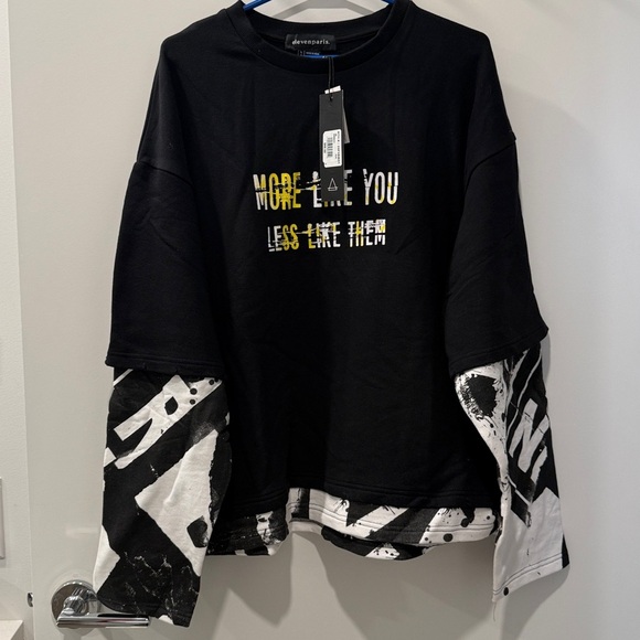 Vibrant Yellow and Black Crewneck Sweater - Picture 3 of 6